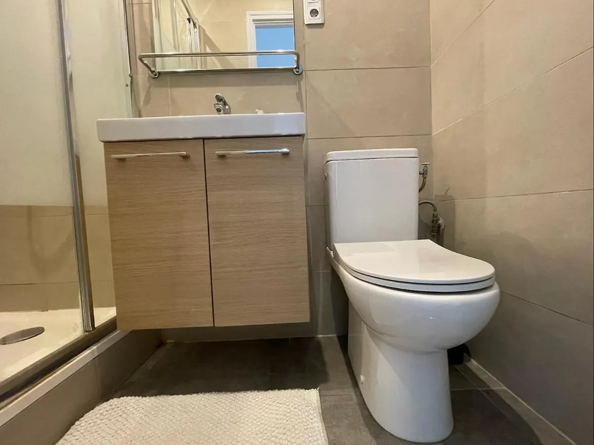 Nice Renting - Jaures - Cosy Flat - Nice Old Town - Great View - Aircon 0*,  Франция